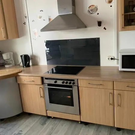 Schoene Fuer Monteure Bis Zu 8 Personen In Burgbrohl
